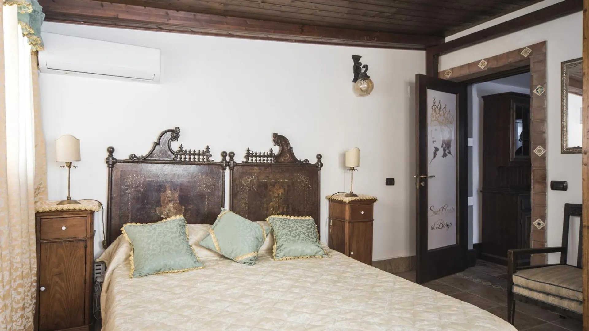 Gasthof Hotel Sant'Agata Al Borgo By Wonderful Italy Catania